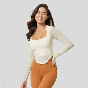 Square Neck Long Sleeved Top